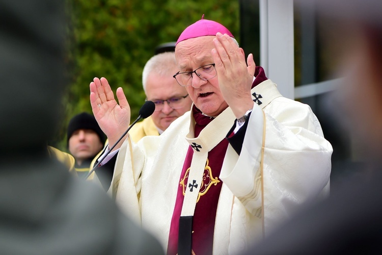 Olsztyn. Uroczystość Wszystkich Świętych