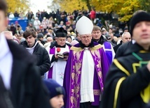 Olsztyn. Uroczystość Wszystkich Świętych