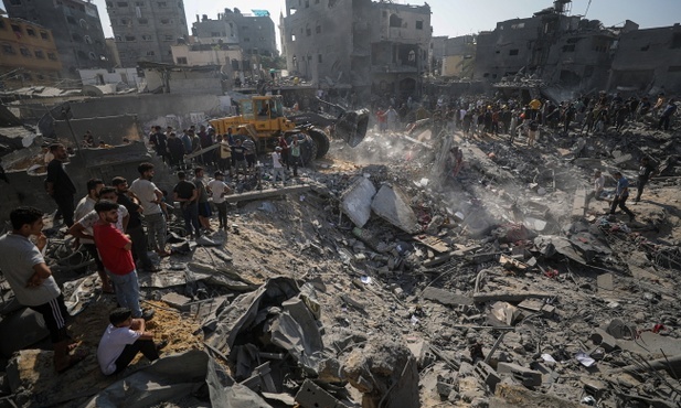 Strefa Gazy. Kilkadziesiąt ofiar kolejnego ataku na obóz dla uchodźców w mieście Dżabalija 