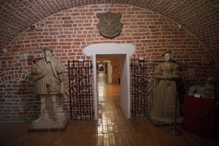 O śmierci i zmartwychwstaniu na Zamku Piastów Śląskich w Brzegu