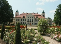 Muzeum w Kozłówce zaprasza w swoje progi.