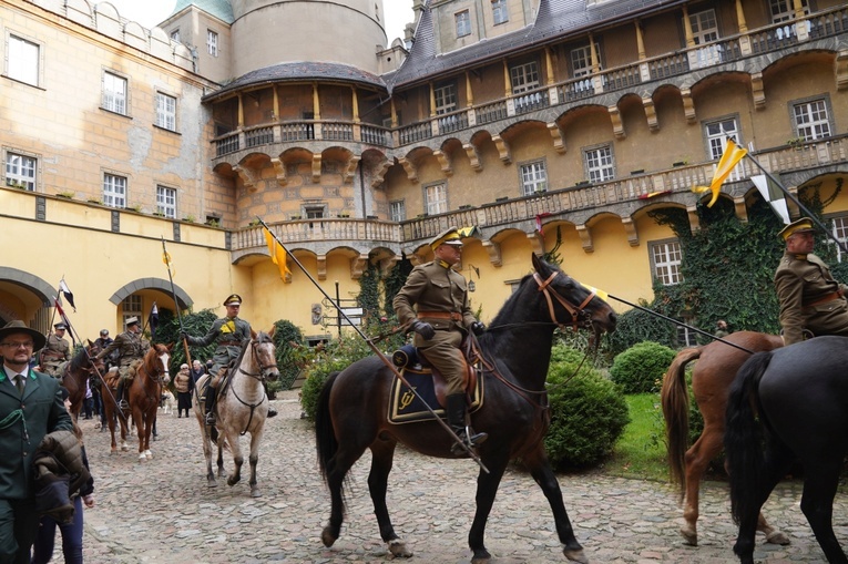 Oleśnica. Św. Hubert i inni mieszkańcy nieba