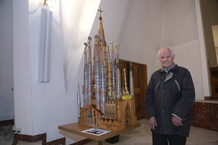 93-letni modelarz z Dębicy