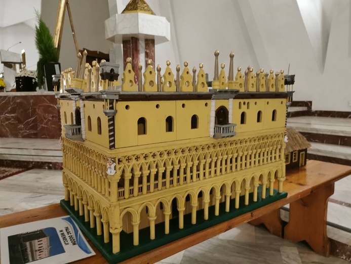 93-letni modelarz z Dębicy