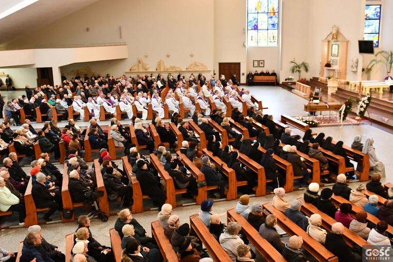 Pogrzeb śp. ks. prał. Grzegorza Grzybka