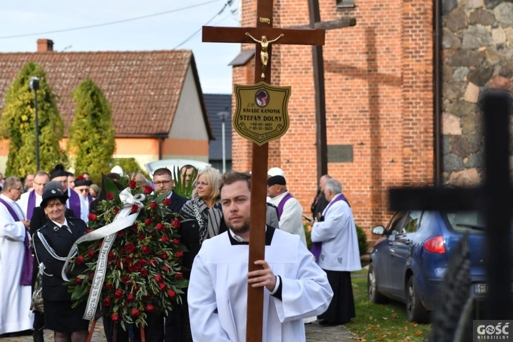 Pogrzeb śp. ks. kan. Stefana Dolnego