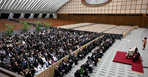 Papież: Nie wolno wychowywać dzieci wbrew wartościom ich rodziców