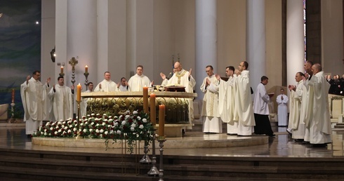 Abp Galbas: Wolność zewnętrzna jest błogosławionym darem i naszym wielkim szczęściem