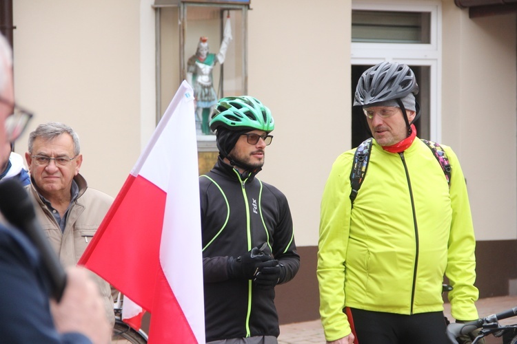 Czarna. V Patriotyczny Rajd Rowerowy