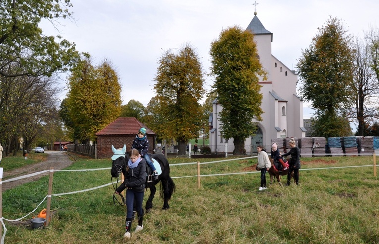 Obchody św. Marcina i rocznicy niepodległości w Jakubowicach