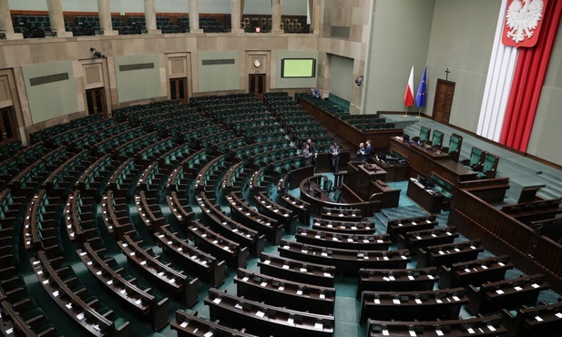 Dziś pierwsze posiedzenie Sejmu. Są kandydaci na marszałków i wicemarszałków