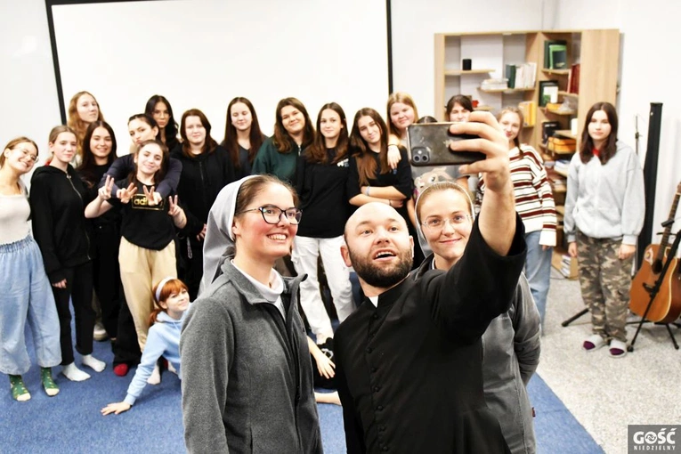 "Córki Króla" w Rokitnie