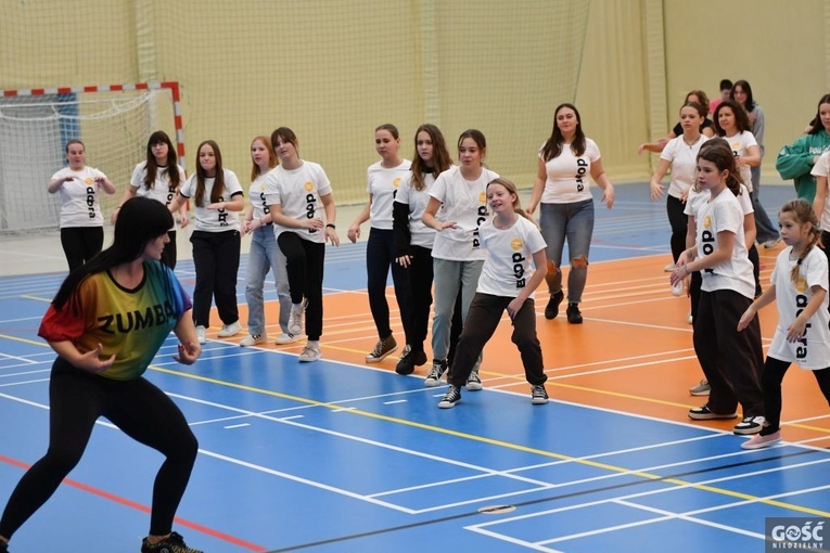 Międzypokoleniowa zumba w Zielonej Górze