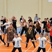 Międzypokoleniowa zumba w Zielonej Górze