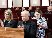 Konferencja odbyła się w auli Akademii Handlowej Nauk Stosowanych.