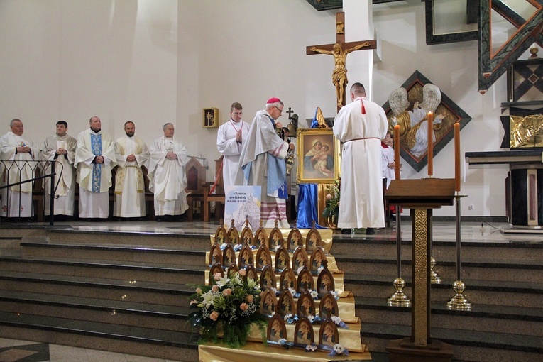 15-lecie Apostolatu Matki Bożej Pielgrzymującej - uroczystości w Bolesławcu