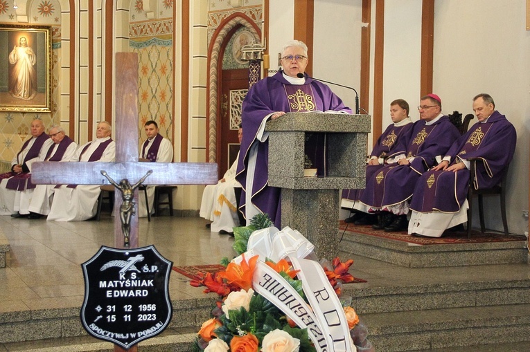 Pogrzeb śp. ks. Edwarda Matyśniaka