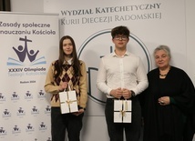 Julia Romanowska, Mateusz Kutera i Krystyna Rutkowska.