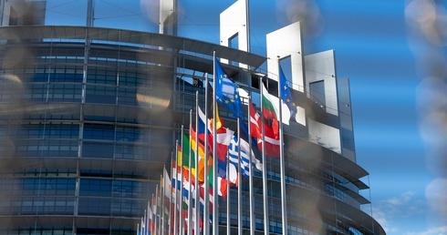 Parlament Europejski opowiedział się za zmianą traktatów unijnych