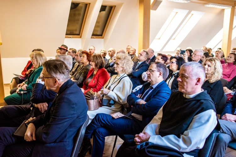 Konferencja o wkładzie zgromadzeń zakonnych w rozwój Rumi