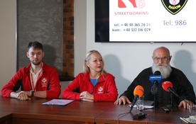 O przygotowaniach do zimy mówili (od lewej): Hubert Kaczmarczyk, Magdalena Walczak i Wojciech Dąbrowski.