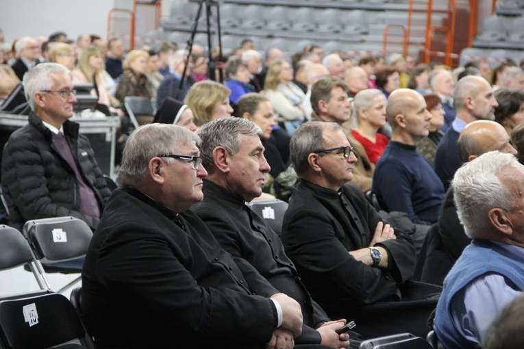 Tarnów. II Forum Parafialnych Rad Duszpasterskich