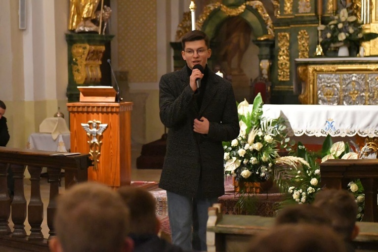 Modlitewny Wieczór Młodych w Grodowcu