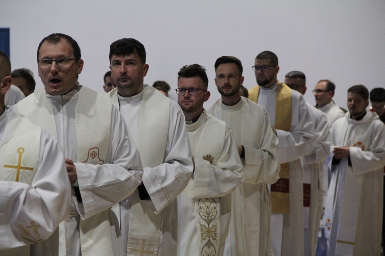 Spotkanie Młodych "Radując się w nadziei" cz. 2