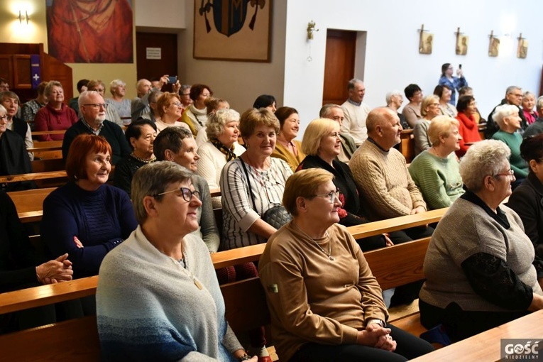 Rekolekcje Parafialnych Zespołów Caritas