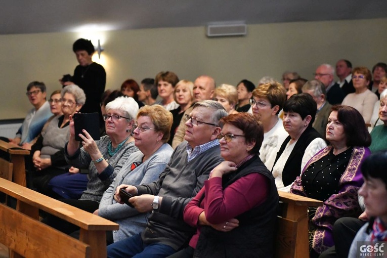 Rekolekcje Parafialnych Zespołów Caritas