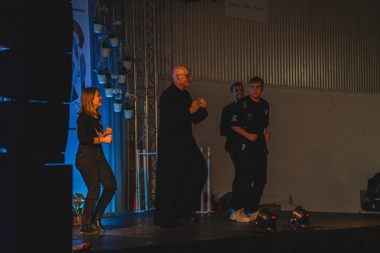 Spotkanie Młodych "Radując się w nadziei" cz. 3