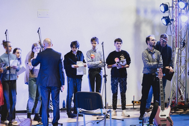 Spotkanie Młodych "Radując się w nadziei" cz. 3