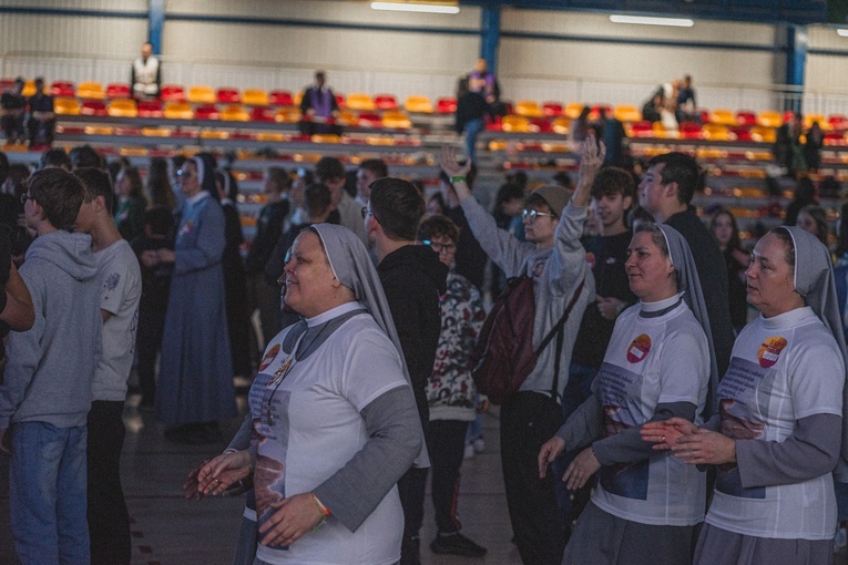 Spotkanie Młodych "Radując się w nadziei" cz. 3