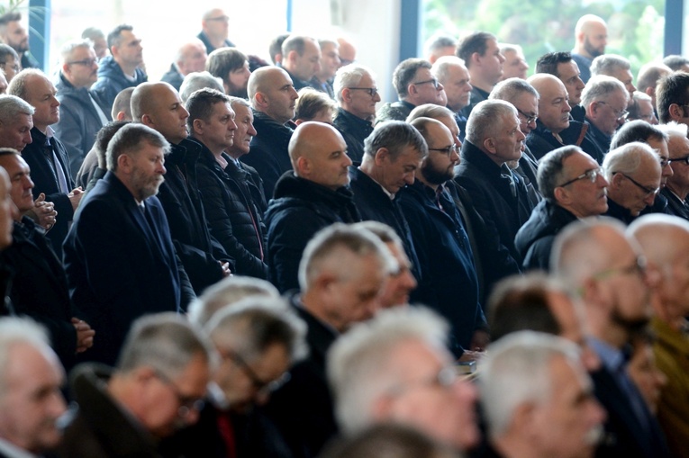 Dzień skupienia nadzwyczajnych szafarzy Komunii św.