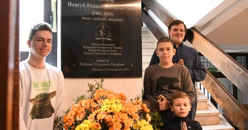 Lekarz,  pallotyn, misjonarz