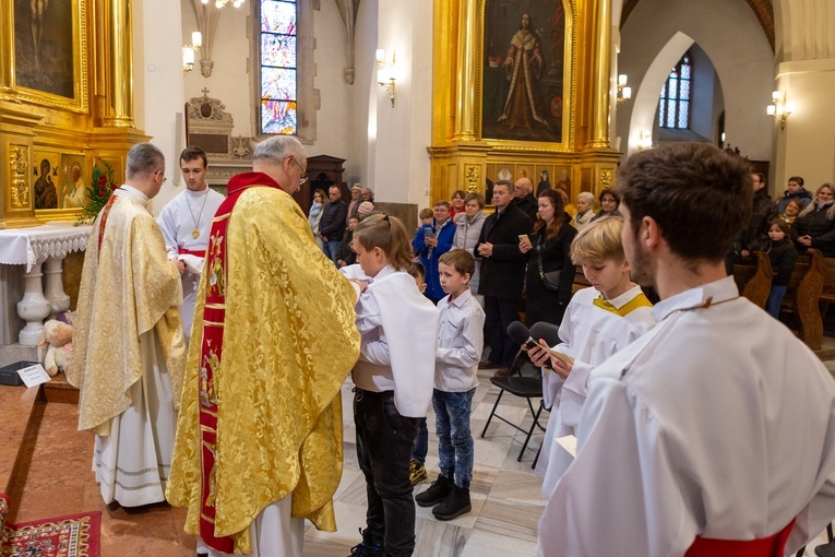 Tarnów. Kandydaci na ministrantów w katedrze