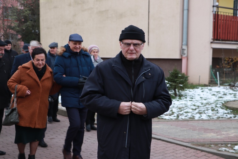 Wprowadzenie relikwii bł. rodziny Ulmów i poświęcenie ziemi pod budowę kościoła w Rawie Mazowieckiej