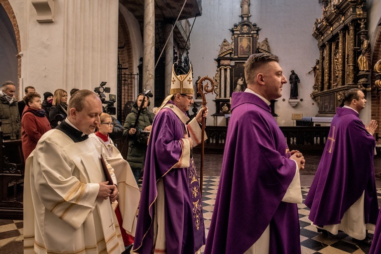 Inauguracja peregrynacji relikwii św. Wojciecha