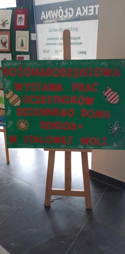 Stalowa Wola. Bombki, choinki i aniołki