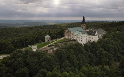 Francja. Młodzi odkrywają klasztory monastyczne