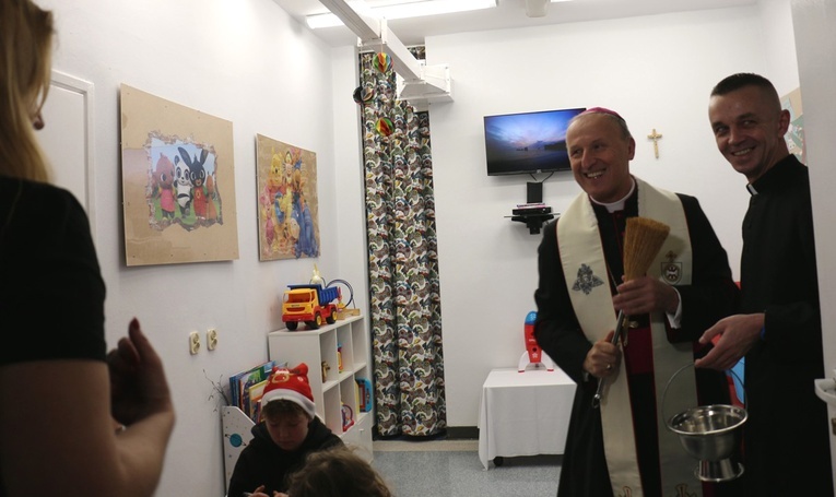 Mikołajkowy prezent dla małych pacjentów MSS