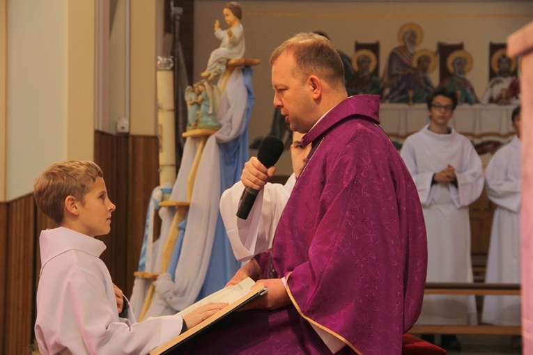 Tarnów-Mościce. Błogosławieństwo nowych lektorów dekanatu Tarnów-Zachód