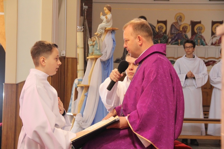 Tarnów-Mościce. Błogosławieństwo nowych lektorów dekanatu Tarnów-Zachód