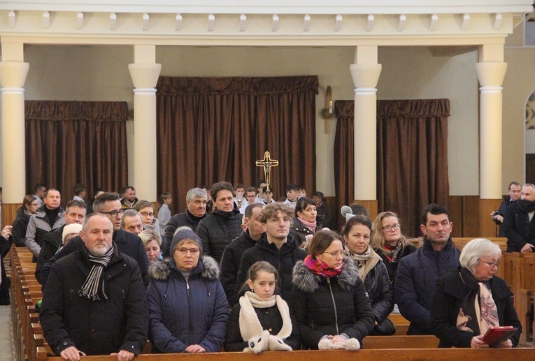 Tarnów-Mościce. Błogosławieństwo nowych lektorów dekanatu Tarnów-Zachód