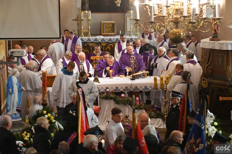 Pogrzeb śp. ks. Ryszarda Walnera