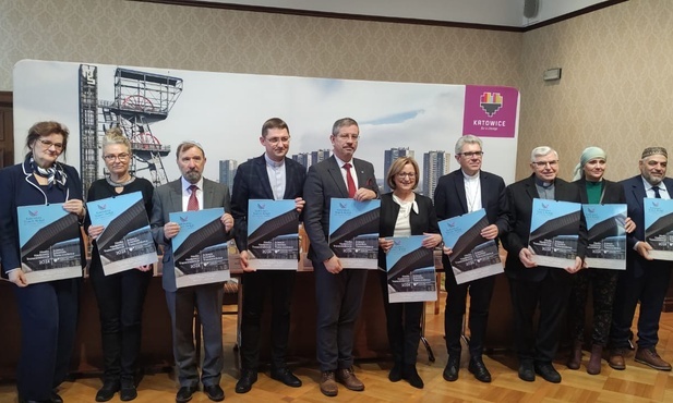 Katowice. Jest 12. wydanie Kalendarza Trzech Religii
