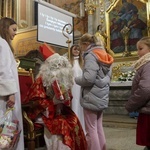 Wprowadzenie relikwii św. Mikołaja do bazyliki w Rychwałdzie