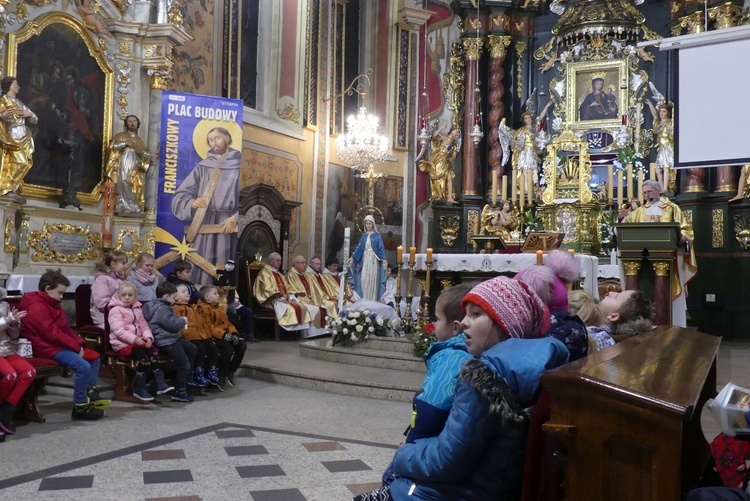 Wprowadzenie relikwii św. Mikołaja do bazyliki w Rychwałdzie