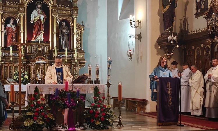 Żegocina. Przyjęcie do DSM