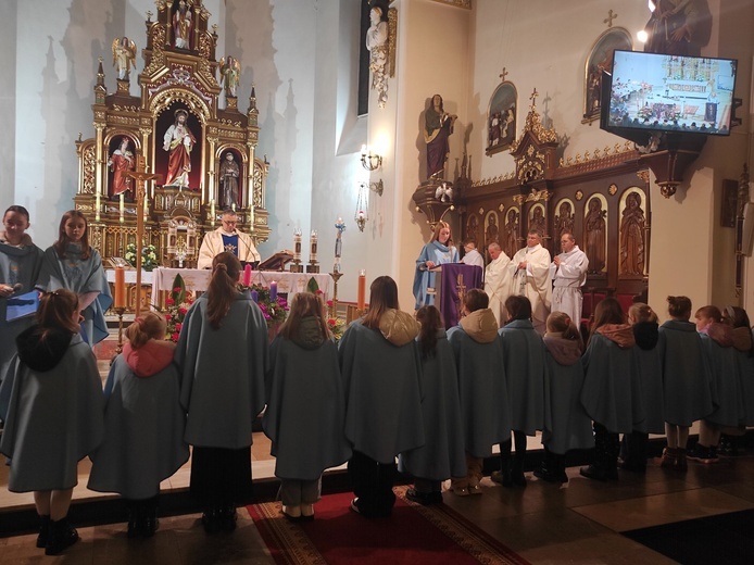 Żegocina. Przyjęcie do DSM
